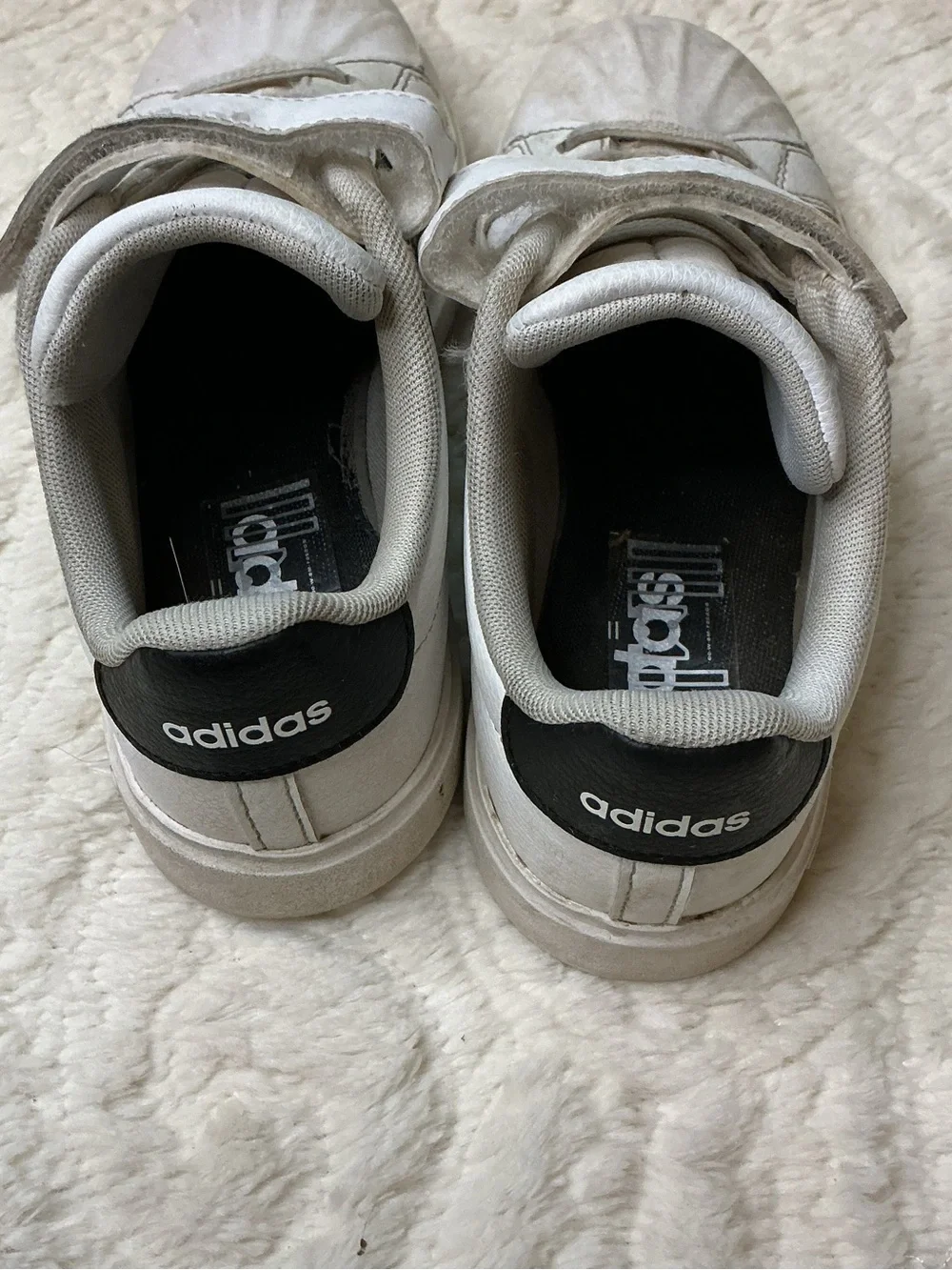 adidas White Kids Sneakers with Black Stripes Sz 2